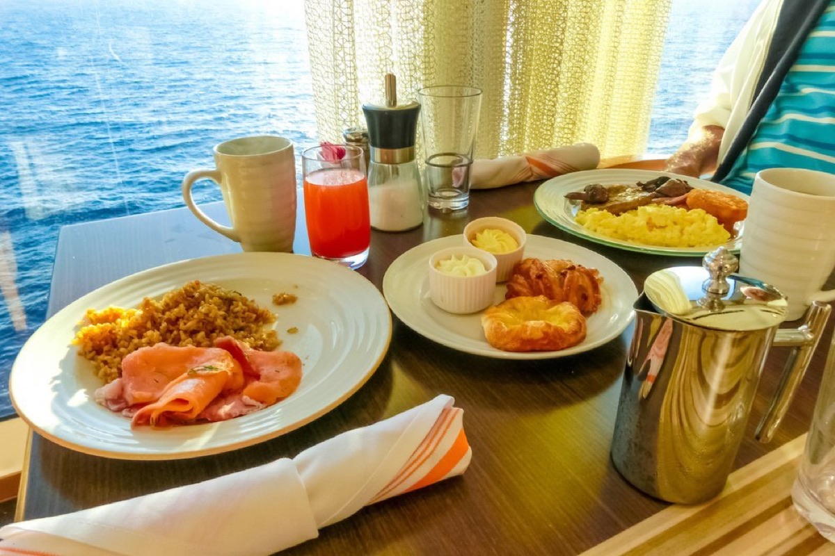 17 cruise foods worth skipping even for free
