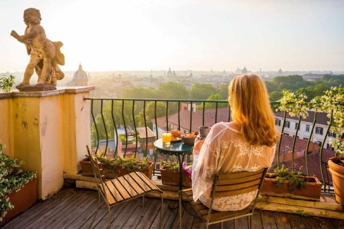 effective jet lag tips for smooth travel transitions