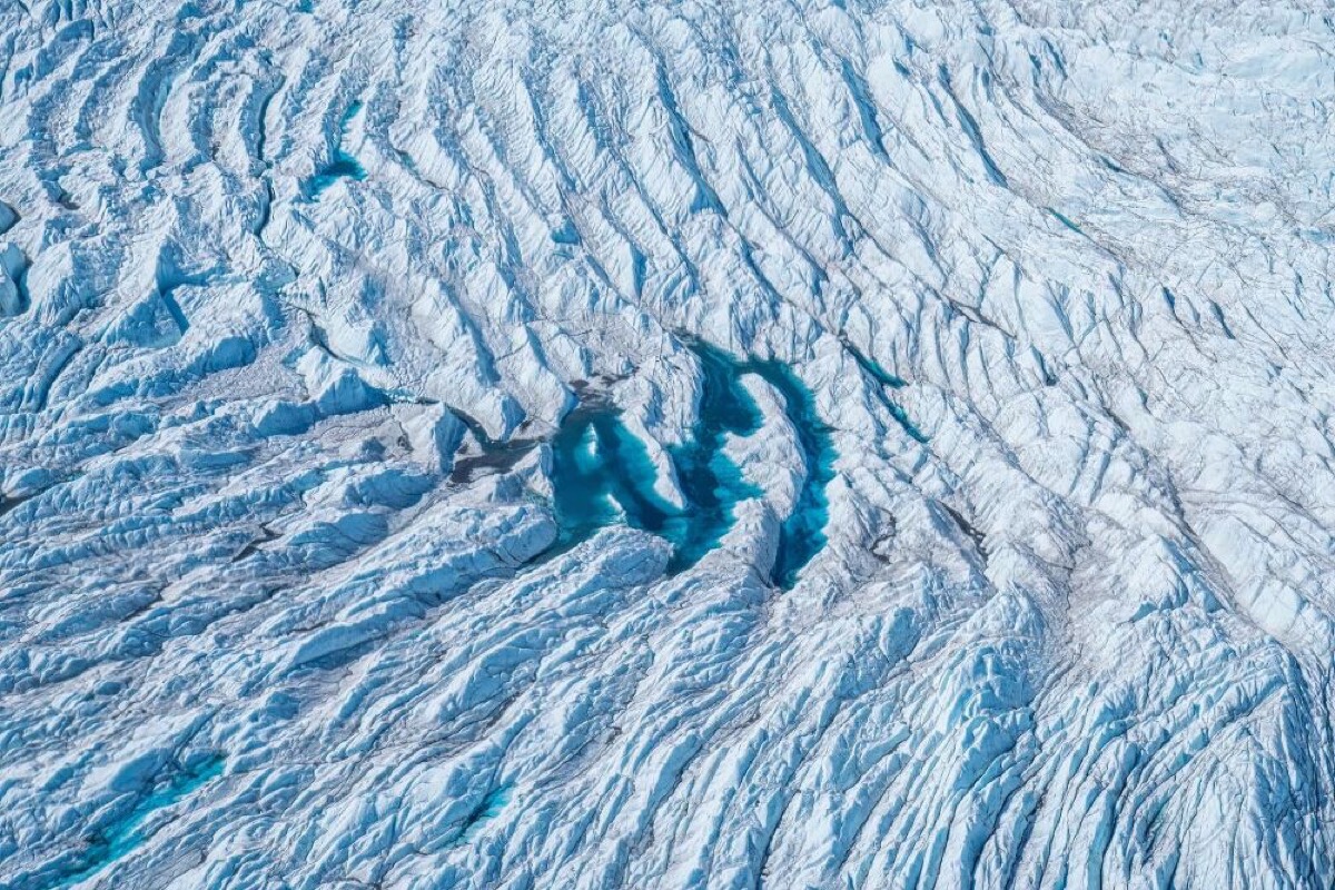 Melting icecap near Kangerlussuaq